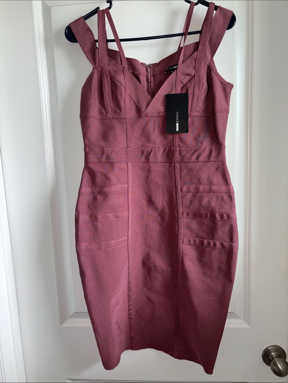 Fashion Nova Rose-Mauve Strappy Midi Bodycon Dress
